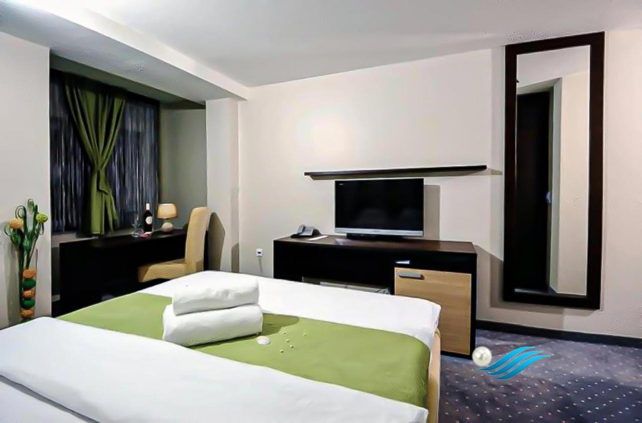 Biser Hotel Derventa Exteriér fotografie